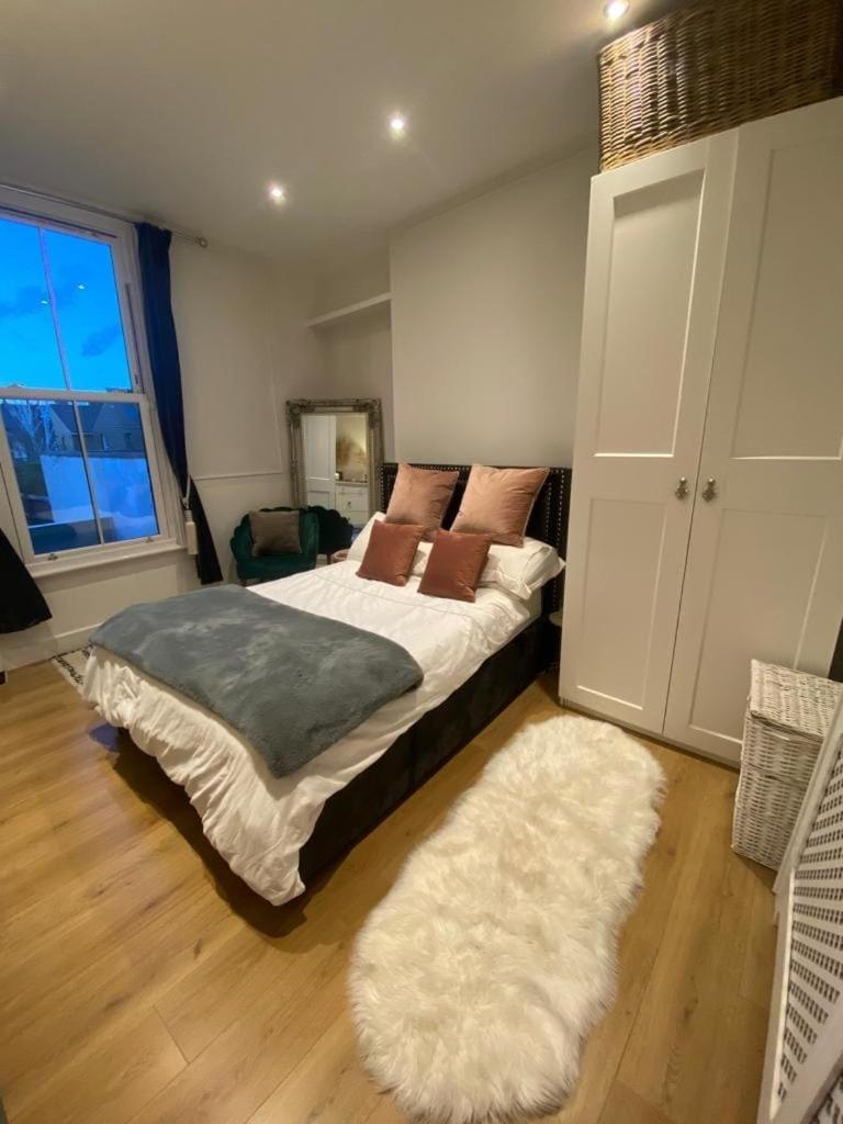 Stylish Two Bedroom Flat Clapham Appartement